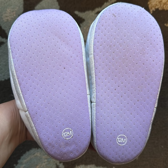 Tucker & Tate Nordstrom brand slippers size 12 months - size 5/6 - Picture 4 of 5